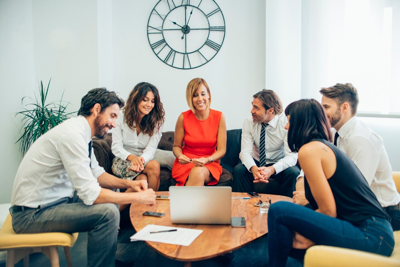 OK Salotto interattivo relazionale 1.jpg